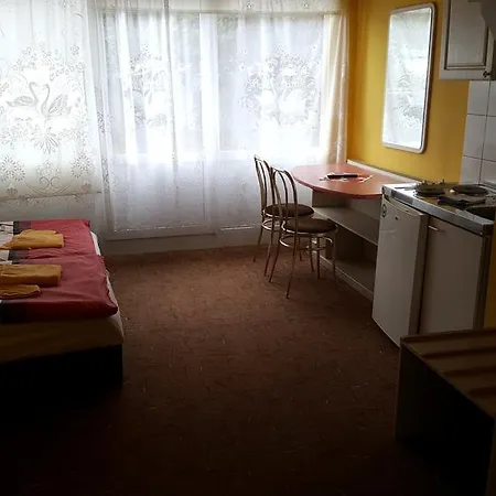 Hubertushof Monteurunterkunft 弗赖贝格